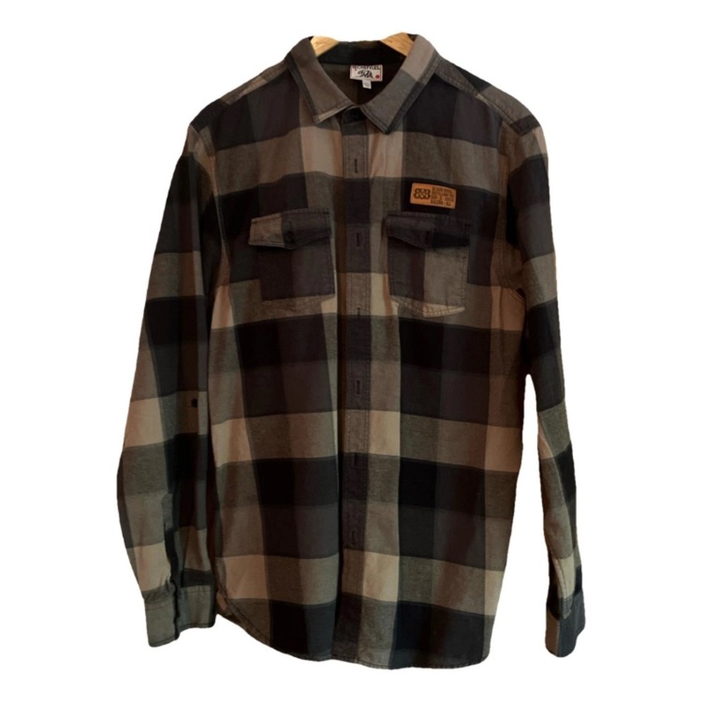 Checkerd Men’s shirt